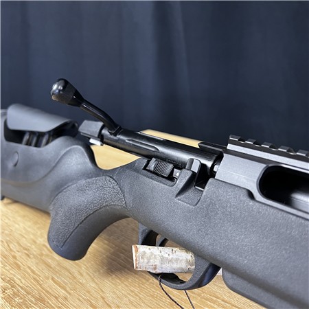 CARABINE À VERROU ATA ARMS TURQUA SYNTHÉTIQUE NOIRE AVEC BUSC RÉGLABLE