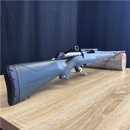 CARABINE À VERROU WINCHESTER XPR STEALTH THREADED