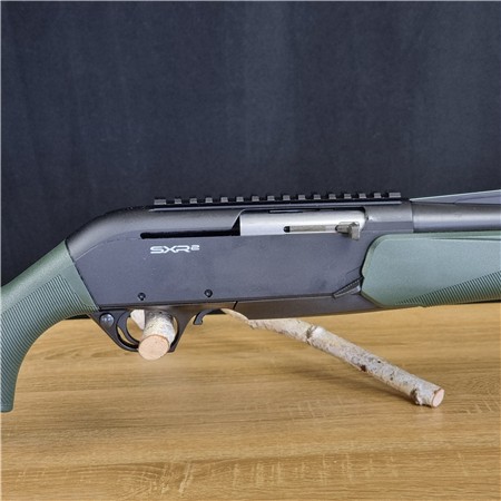 CARABINE SEMI-AUTOMATIQUE WINCHESTER SXR2 STEALTH THREADED